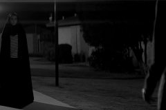 A Girl Walks Home Alone at Night (2014) - Recensione | Asbury Movies