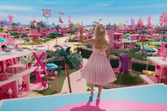 Barbie, Margot Robbie in una scena del film di Greta Gerwig