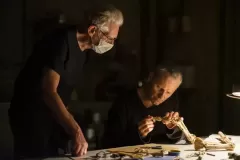 Crimes of the Future, Viggo Mortensen e il regista David Cronenberg sul set del film