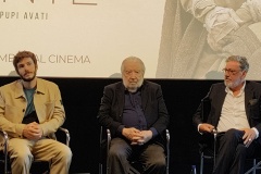 Pupi Avati con Sergio Castellitto e Alessandro Sperduti durante la conferenza stampa di Dante