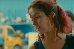 Gagarine - Proteggi ciò che ami, Lyna Khoudri in una scena del film