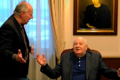 Herzog incontra Gorbaciov (2018) - Recensione | ASBURY MOVIES
