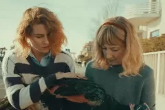 Il paradiso del pavone, Alba Rohrwacher e Tihana Lazovic in una scena del film