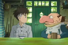 Il ragazzo e l'airone, i due protagonisti conversano nel film di Hayao Miyazaki