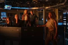 Jurassic World - Il dominio, Bryce Dallas Howard, Jeff Goldblum, Sam Neill, DeWanda Wise e Laura Dern in una scena del film