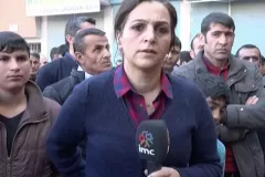 Kurdbûn - Essere curdo, una donna intervistata nel documentario