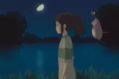 La città incantata, Chihiro con due piccoli amici, in una scena del film di Hayao Miyazaki