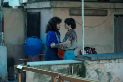 La vita bugiarda degli adulti, Valeria Golino e Giordana Marengo in una scena della serie