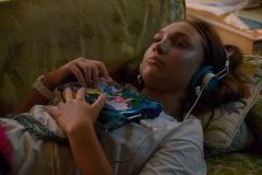 Music (2021) - Recensione del film di Sia | Asbury Movies