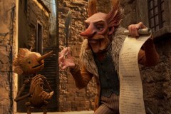 Pinocchio di Guillermo del Toro, Pinocchio e il Conte Volpe in una sequenza del film