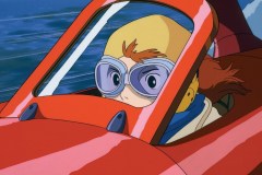 Porco Rosso, la giovane Flo in volo nel film di Hayao Miyazaki