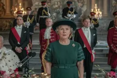 The Crown 5, Imelda Staunton in un momento della serie Netflix