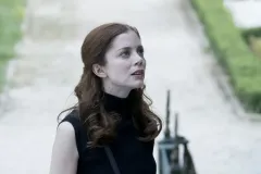 The Piper, Charlotte Hope in una sequenza del film