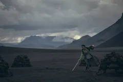 The Witcher: Blood Origin, Michelle Yeoh in una scena della serie Netflix