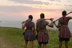 The Woman King, Thuso Mbedu, Viola Davis e Sheila Atim in una scena del film
