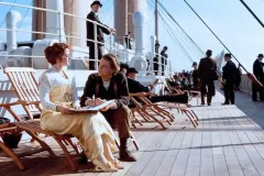 Titanic, Kate Winslet e Leonardo DiCaprio in una scena del film di James Cameron