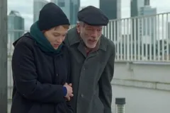 Un bel mattino, Léa Seydoux e Pascal Greggory in una sequenza del film di Mia Hansen-Løve