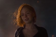 Willow, Ellie Bamber in una scena dell'ottavo episodio della serie