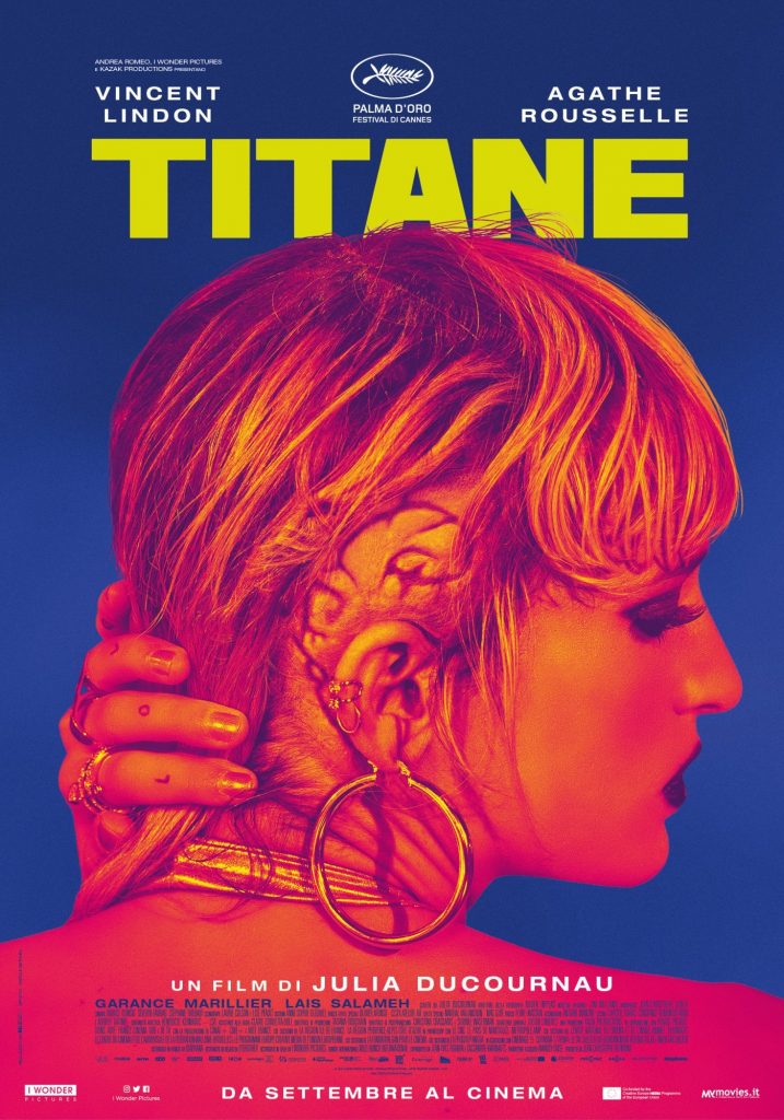 Titane (2021) poster locandina