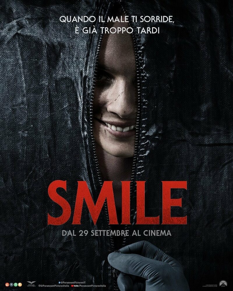Smile, la locandina italiana del film