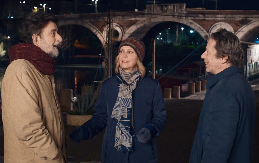 Il sol dell'avvenire, Nanni Moretti, Margherita Buy e Mathieu Amalric in una scena