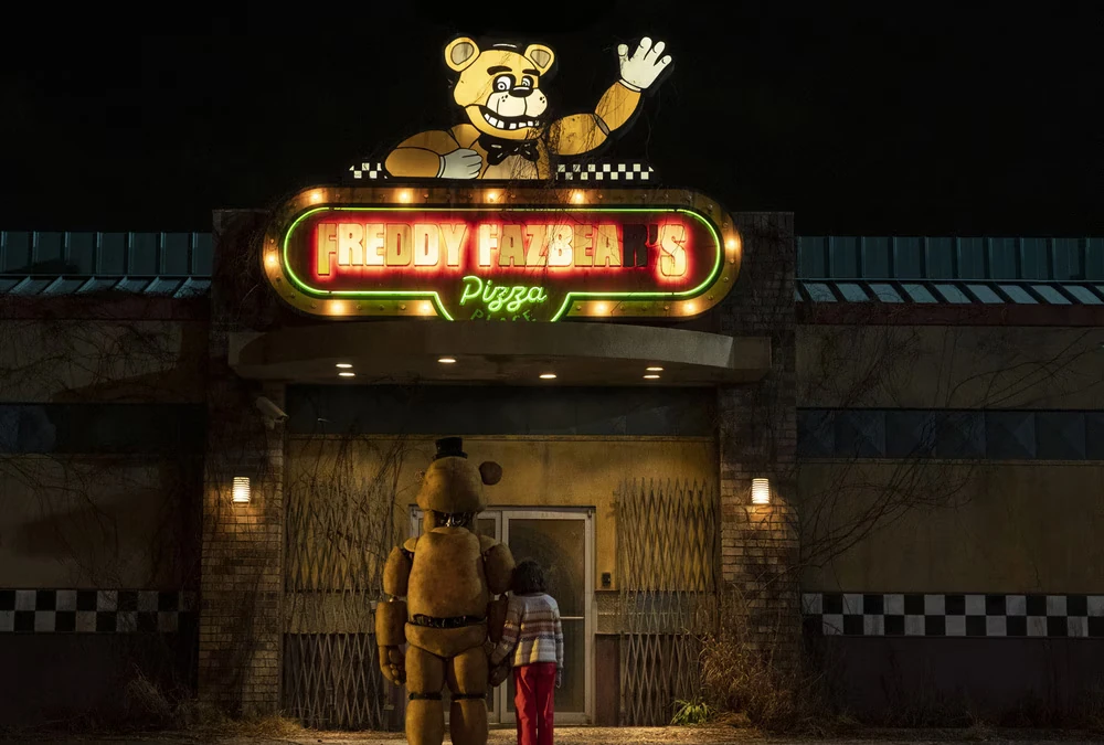 Five Nights at Freddy's, Piper Rubio in una sequenza del film