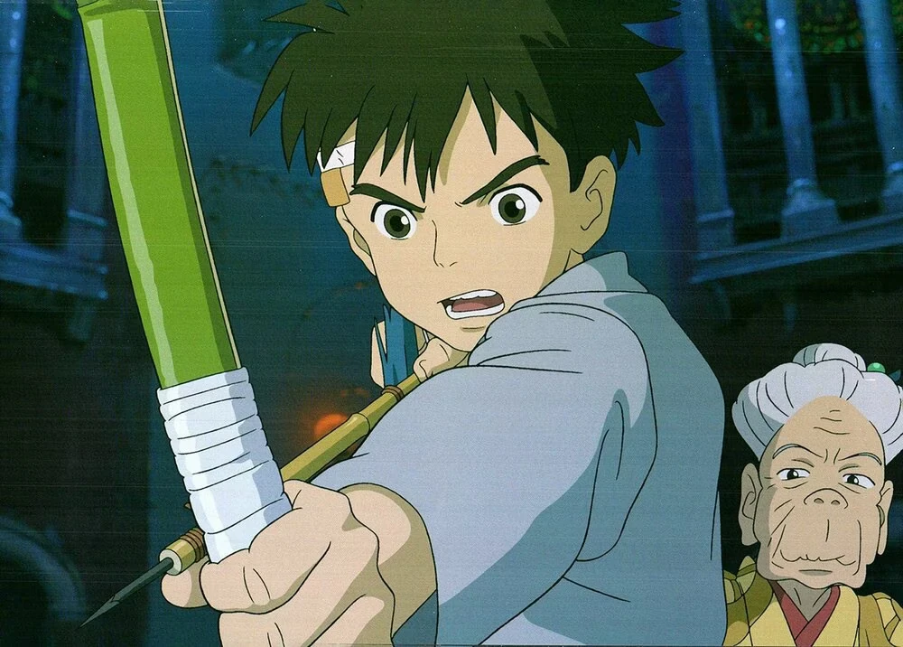 Il ragazzo e l'airone, un combattivo Mahito in una scena del film di Hayao Miyazaki