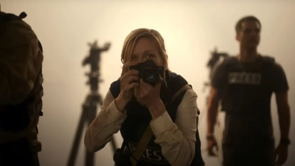 Civil War, Kirsten Dunst in una tesa scena del film